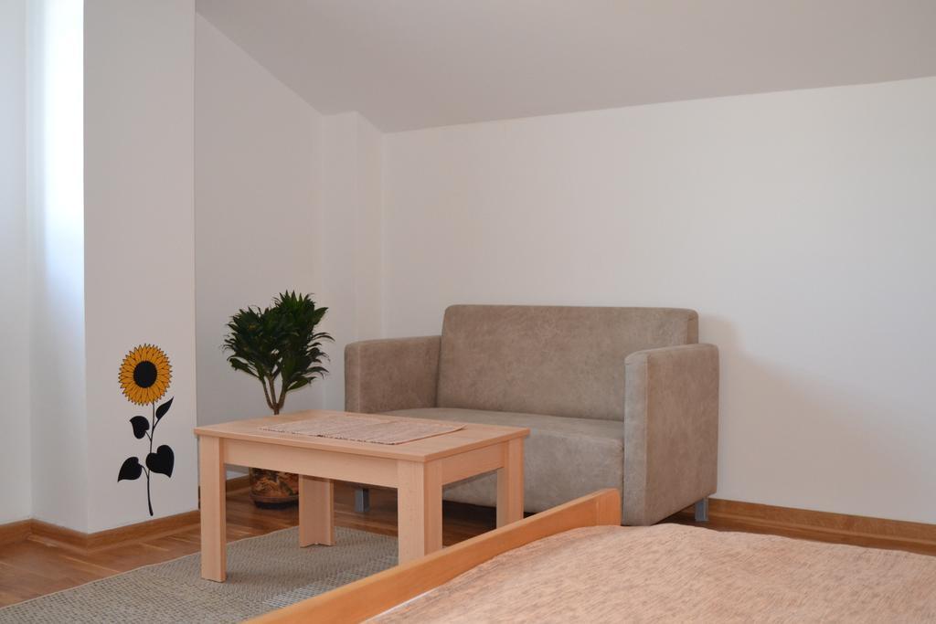 Villa K Apartments Belgrado Quarto foto